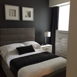 Hullmark Center - Guess bedroom