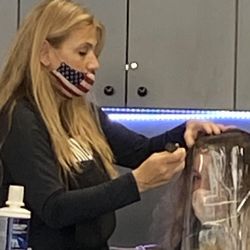 Bertamini's Hair Studio - Unacceptable during a pandemic.