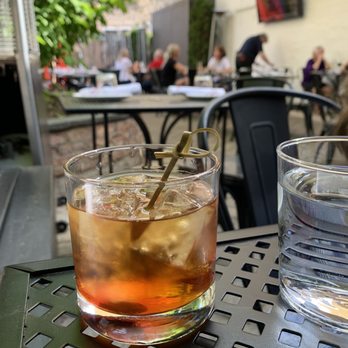 Barrel House Social - My happy hour Manhattan - Sports Bars Near Me - La Grange, Illinois
