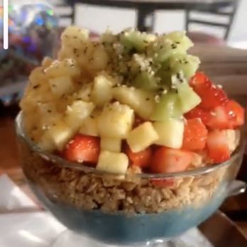 Grain and Berry - USF - Seas The Day Acai Bowl - Juice Bars & Smoothies Near Me - Tampa, Florida Grain and Berry - USF - Seas The Day Acai Bowl - Juice Bars & Smoothies Near Me - Tampa, Florida