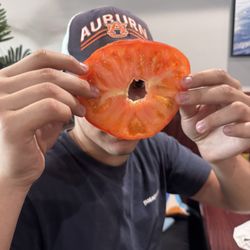 Southern Shores Seafood - Huge and fresh tomatoes