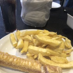 Tony's Fish & Chips - Kids Sausage supper