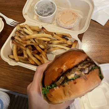 Calibur - Burgers Near Me - San Francisco, California Calibur - Burgers Near Me - San Francisco, California