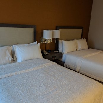 Hampton Inn & Suites Roanoke-Downtown - Hotels Near Me - Roanoke, Virginia Hampton Inn & Suites Roanoke-Downtown - Hotels Near Me - Roanoke, Virginia