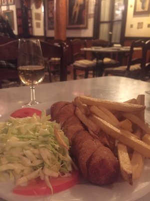 Taberna Salinas by null