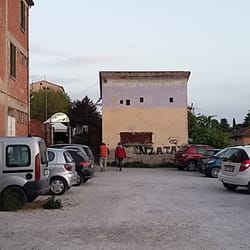 Trattoria Pizzeria La Zinfarosa di Lucaroni Stefano Alessandro