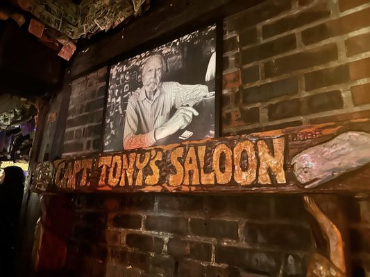 Capt Tony’s Saloon by null