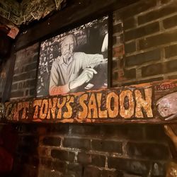 Captain Tony's Saloon - Inside