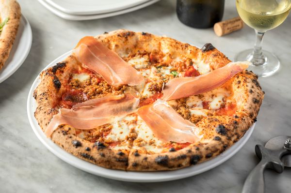 Nella Pizza e Pasta by null