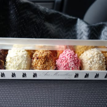 Aux Merveilleux de Fred - Patisserie/Cake Shop Near Me - Brussels, BRU Aux Merveilleux de Fred - Patisserie/Cake Shop Near Me - Brussels, BRU