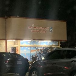 4Ever Fit Studio - DOESN'T exist