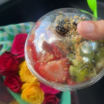 Cocobowlz - Coconut, chia, flax seed and honey - Acai Bowls Near Me - Columbia, South Carolina