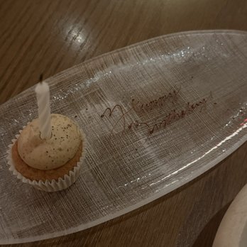 Oiji Mi - birthday hojicha cupcake - Korean Near Me - New York, New York
