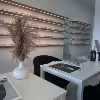 Pine Vision Care - Newtown Square - Optometrists Near Me - Newtown Square, Pennsylvania Pine Vision Care - Newtown Square - Optometrists Near Me - Newtown Square, Pennsylvania