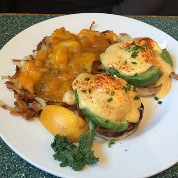Egg River Cafe - Eggs Benedict with avocado and cheesy hash browns! Also really tasty! - Breakfast & Brunch Near Me - Hood River, Oregon Egg River Cafe - Eggs Benedict with avocado and cheesy hash browns! Also really tasty! - Breakfast & Brunch Near Me - Hood River, Oregon