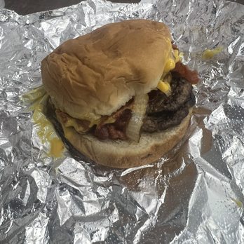 Cookout - American Near Me - Tampa, Florida