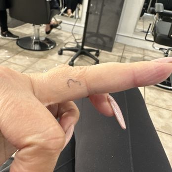 MD Tattoo Studio - Heart - Tattoo Near Me - Thousand Oaks, California