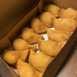 Tito's Market - Empanadas
