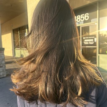Aveda Institute - haircut and blowout - Cosmetology Schools Near Me - Las Vegas, Nevada Aveda Institute - haircut and blowout - Cosmetology Schools Near Me - Las Vegas, Nevada