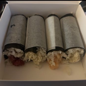 The Bar - Hand Rolls by Seabutter - This is what my orders in the past have usually looked like. I have no idea what happened this time... so disappointing. - Sushi Bars Near Me - Los Angeles, California The Bar - Hand Rolls by Seabutter - This is what my orders in the past have usually looked like. I have no idea what happened this time... so disappointing. - Sushi Bars Near Me - Los Angeles, California
