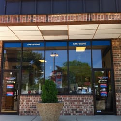 Fast Signs - Gurnee