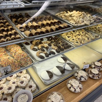 Francesca’s Bakery - Bakeries Near Me - Clifton, New Jersey