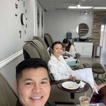 Aura Nail Place - Brining wifey for nail service! Great time and service here! - Waxing Near Me - Orange, California