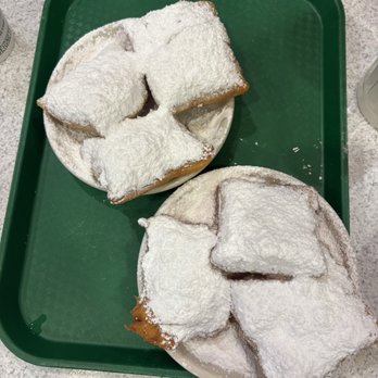 Cafe Du Monde Coffee Stand - Beignets - Coffee & Tea Near Me - Mandeville, Louisiana