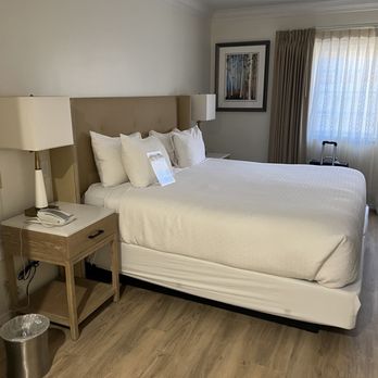 Pelican Inn & Suites - Hotels Near Me - Cambria, California Pelican Inn & Suites - Hotels Near Me - Cambria, California