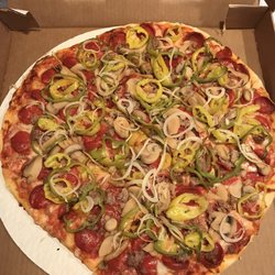Earl's Village Pizza - 16" all the way pizza