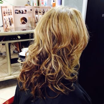 iSalon - Blonde highlights and cut by Jessie - Hair Salons Near Me - Alameda, California