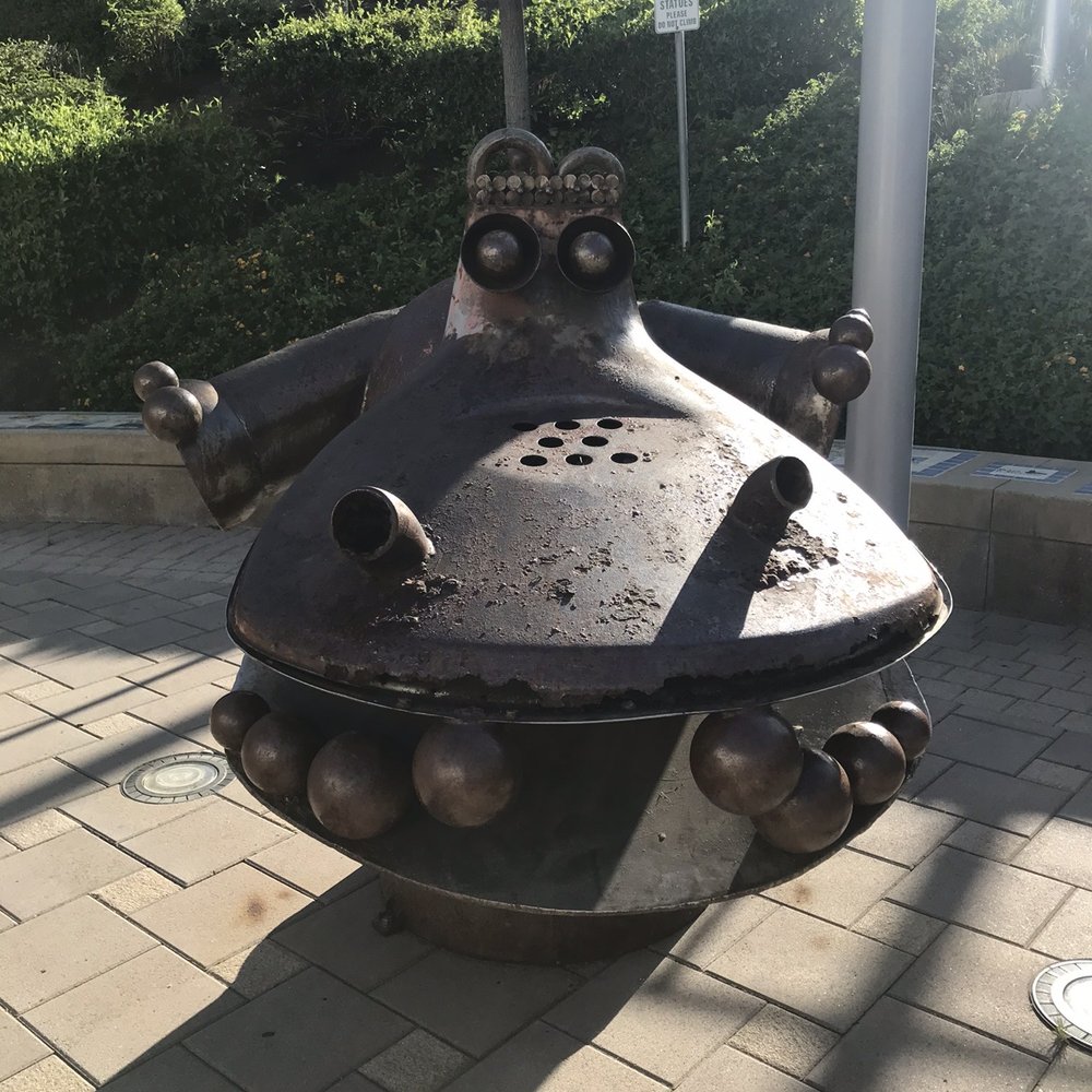 Plaza El Segundo - Cute sculpture by the water fountain - Shopping Centers Near Me - El Segundo, California Plaza El Segundo - Cute sculpture by the water fountain - Shopping Centers Near Me - El Segundo, California