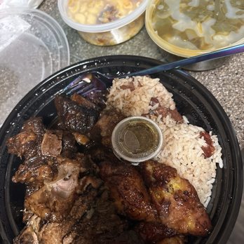 Back A Yard Caribbean American Grill - Jerk Chicken & Beef Oxtails Combo Macaroni and Cheese Collard Greens - American Near Me - Menlo Park, California