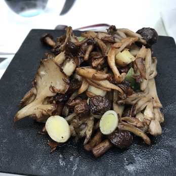 Spago - Wild Wood - Oven Roasted Wild Field Mushrooms - New American Near Me - Beverly Hills, California Spago - Wild Wood - Oven Roasted Wild Field Mushrooms - New American Near Me - Beverly Hills, California