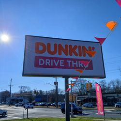 Dunkin' - America runs on Dunkin'