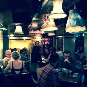 Cahoots Bar - Bars Near Me - Soho, XGL