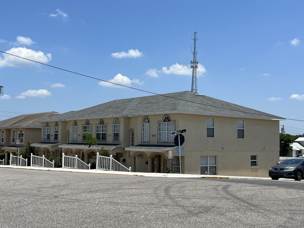 Slide of Diamondback Roofing