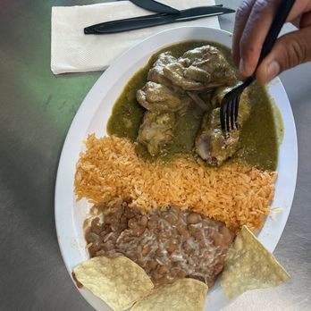 Tamales House - Costillas de Puerco en Salsa Verde plate - Mexican Near Me - Reseda, California Tamales House - Costillas de Puerco en Salsa Verde plate - Mexican Near Me - Reseda, California