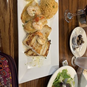 Primavera Pub - Grouper with shrimp - Portuguese Near Me - Hartford, Connecticut