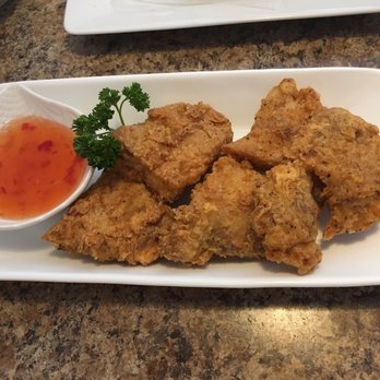 Yamako Japanese Restaurant - Juicy chicken karaage with an nice crispy batter - Japanese Near Me - Surrey, British Columbia