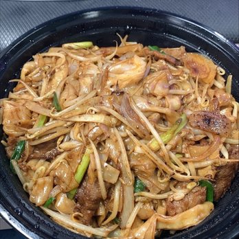 Lagoon Chinese Restaurant - Beef Cow Fun - Chinese Near Me - Honolulu, Hawaii Lagoon Chinese Restaurant - Beef Cow Fun - Chinese Near Me - Honolulu, Hawaii