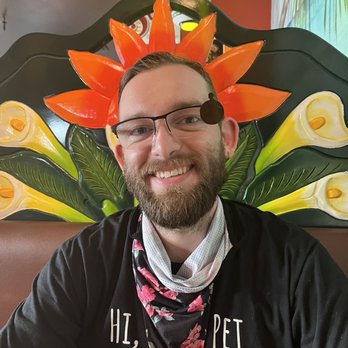 Puerto Vallarta - Seating/ decor - Mexican Near Me - Yreka, California