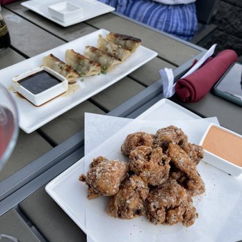 Somo Kitchen & Sushi - Sushi Bars Near Me - Providence, Rhode Island Somo Kitchen & Sushi - Sushi Bars Near Me - Providence, Rhode Island