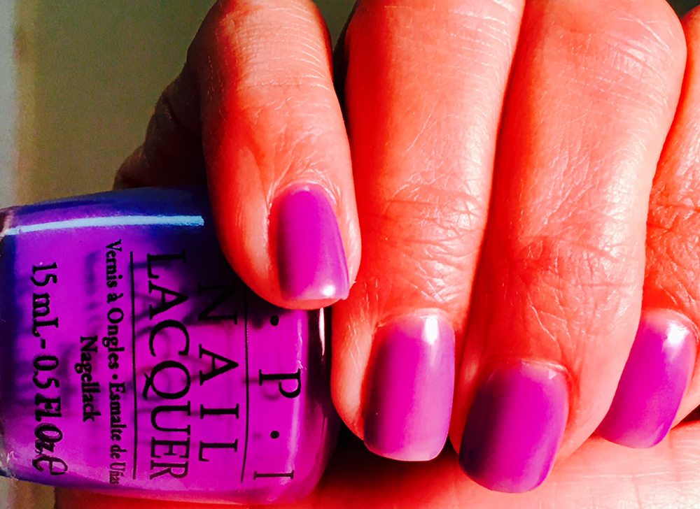 NAILS BY SUE 22030 Ventura Blvd., Woodland Hills, California Nail