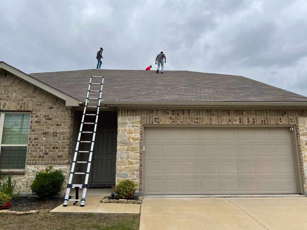 Slide of Quantum Roofing and Construction