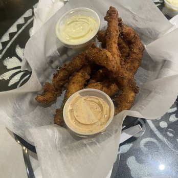 Gumbo's - Catfish Voodoo Fingers - New American Near Me - Mount Clemens, Michigan