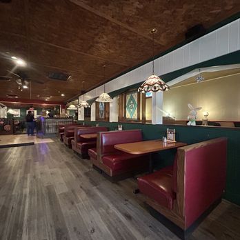 Strong's Brick Oven Pizzeria - Pizza Near Me - Reading, Ohio Strong's Brick Oven Pizzeria - Pizza Near Me - Reading, Ohio