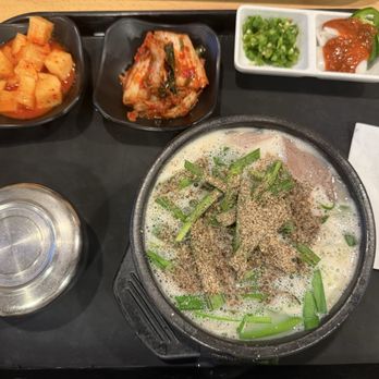 Busan DaeJee Gukbap - Korean Sausage + Pork Soup - Korean Near Me - Duluth, Georgia