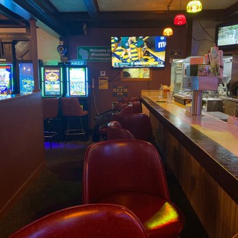 Mike's Port Pub - Bar - American Near Me - Jacksonport, Wisconsin Mike's Port Pub - Bar - American Near Me - Jacksonport, Wisconsin