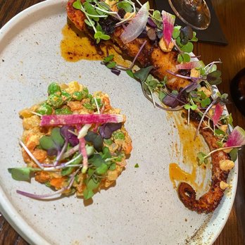 Tzuco - Pulpo Enamorado - Mexican Near Me - Chicago, Illinois